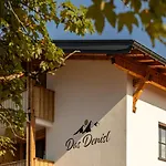Denisl *