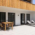 Daire Denisl Reit im Winkl